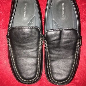 Black moccasins size 1